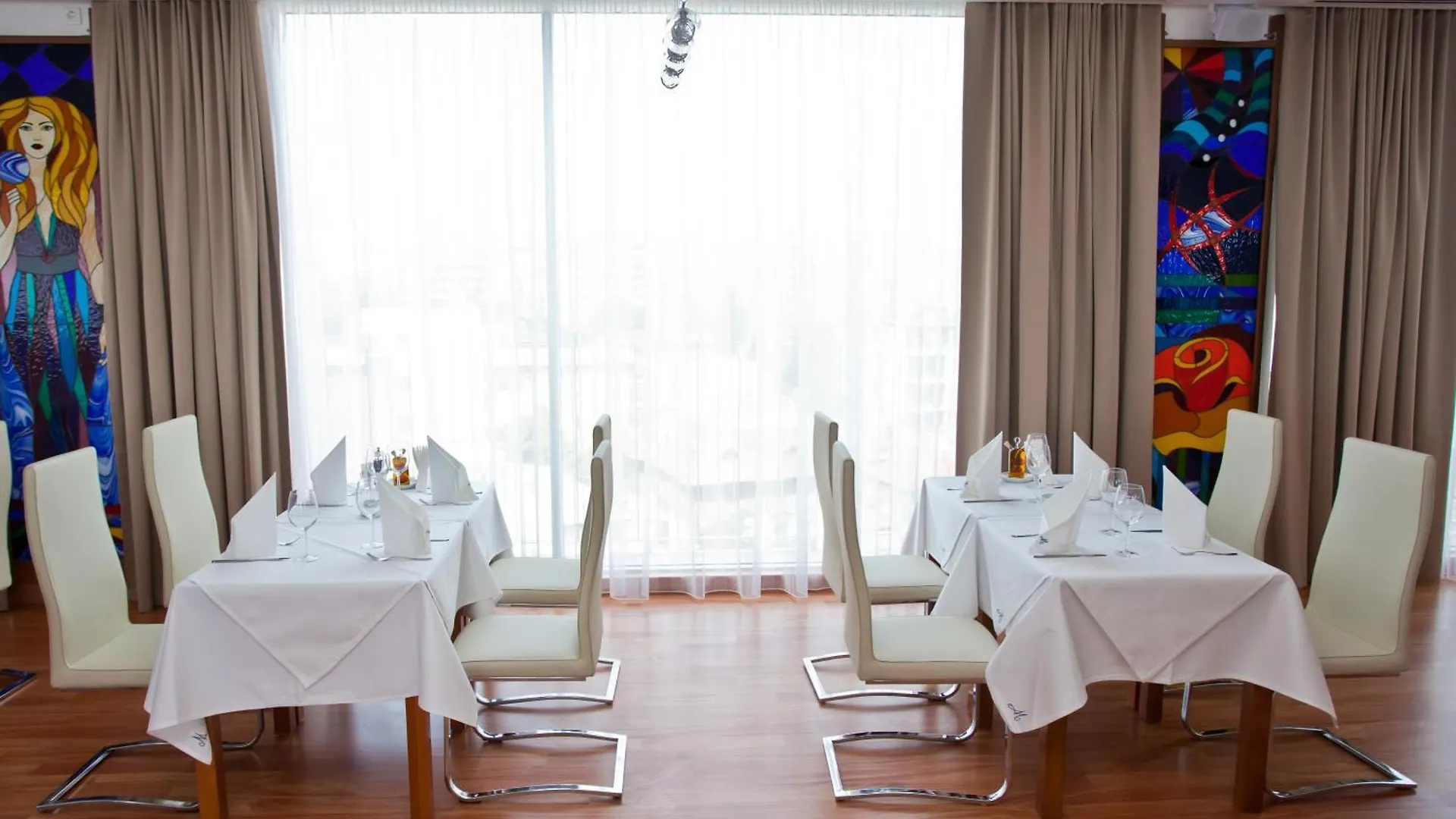 Marshal Garden Hotel Bucharest 4*,  Romania
