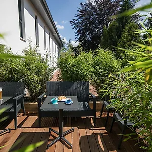 Otel Suedstern **