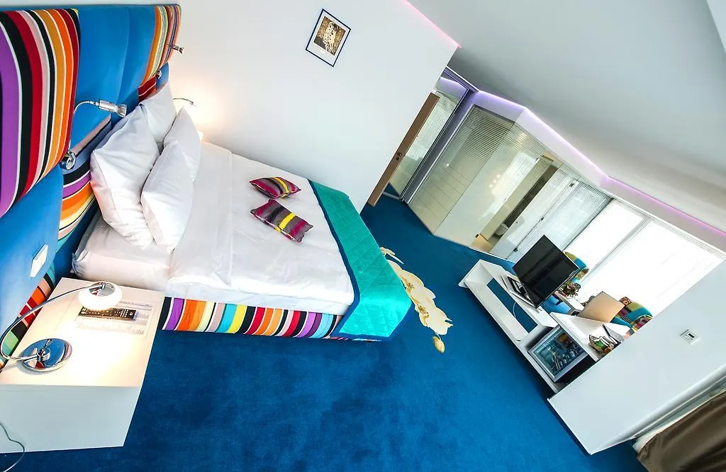 ****  Marshal Garden Hotel Bucareste Roménia
