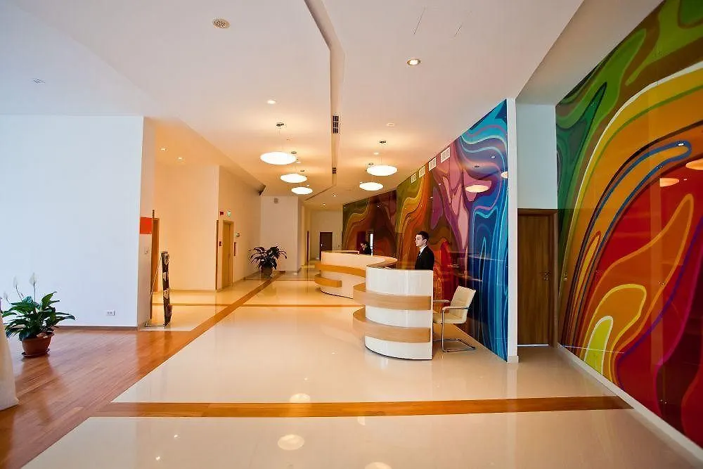 ****  Marshal Garden Hotel Bucareste Roménia